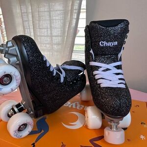 Chaya Women’s or Kids Glitter Quad Roller Skates - Black